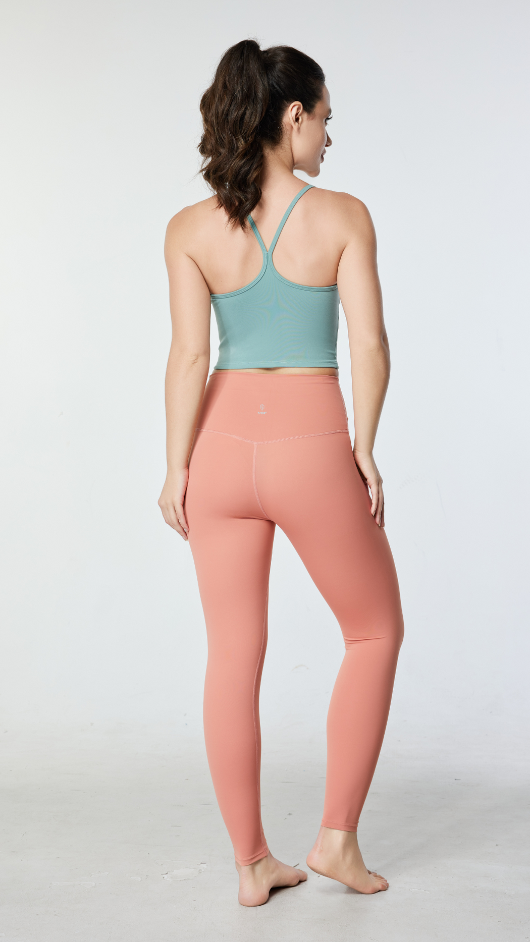 Essential Yoga Leggings with Back Pocket - Multiple Colors