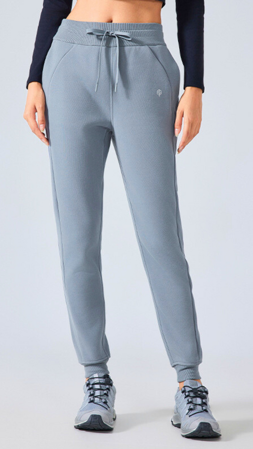 Essential Training Sweat Pant